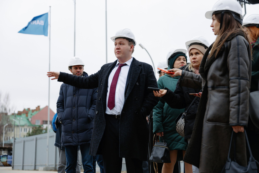 На стройплощадке